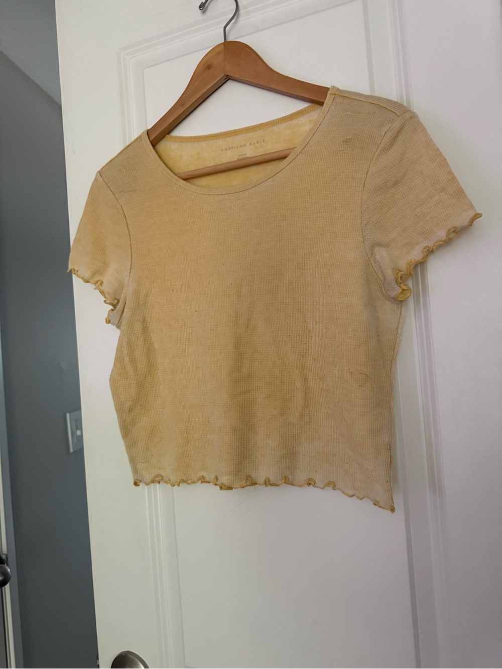 American Eagle Outfitters Short Sleeve Waffle Knit Crop Top in Pale Yellow